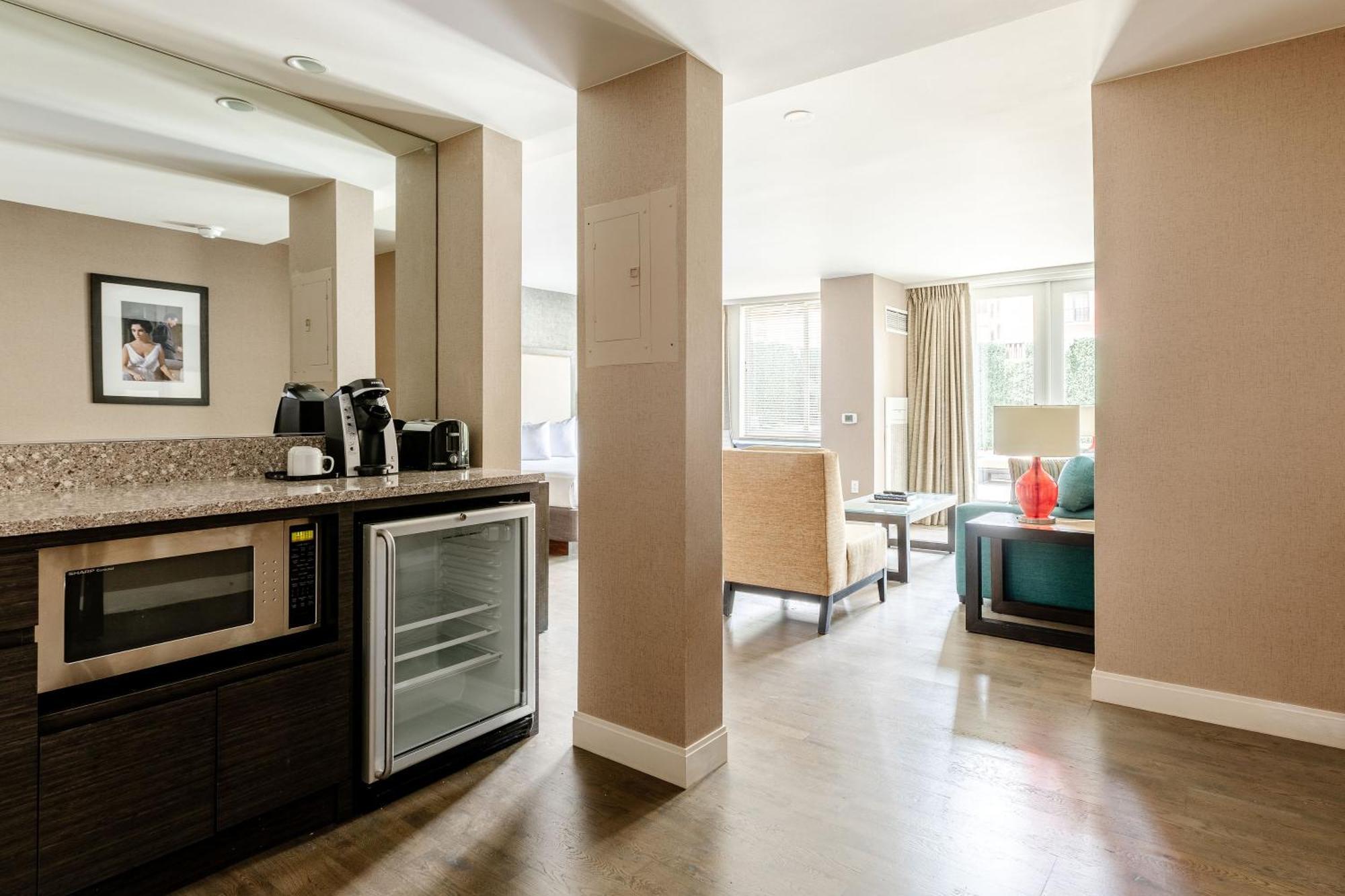 Apartment 2500 Penn, A Placemakr Experience Washington